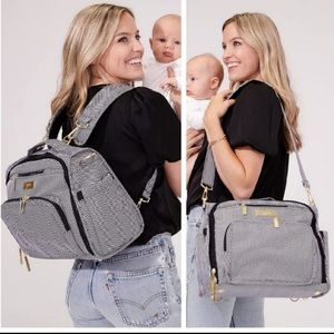 Ju-Ju-Bee B.F.F convertible unisex Diaper bag/backpack